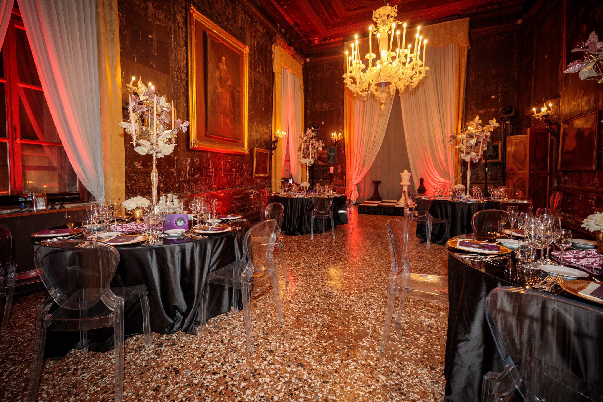 Dinner Show, scenografia